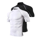 Camiseta de compressão masculina, esportiva, com secagem rápida e mangas curtas.