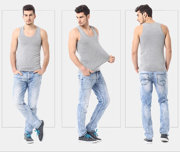 Regata masculina de algodão, esportiva e justa, disponível em kit com 1, 3 ou 5 peças. Ideal para adolescentes, lazer e treino, estilo simples e versátil.