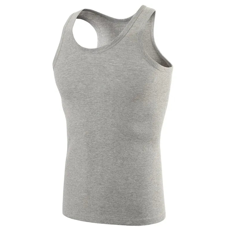 Regata masculina de algodão, esportiva e justa, disponível em kit com 1, 3 ou 5 peças. Ideal para adolescentes, lazer e treino, estilo simples e versátil.